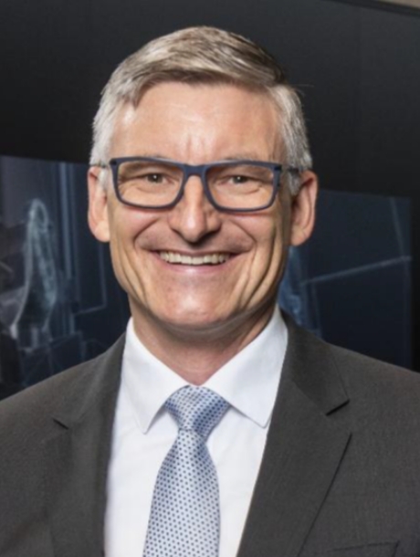 Dr. Tommy Kuhn